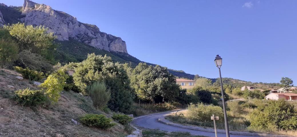 Les Terrasses Du Paradis Hotel Orpierre Exterior photo